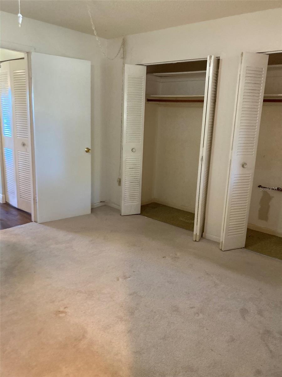 FIVE TOWNS OF ST PETE - Residential