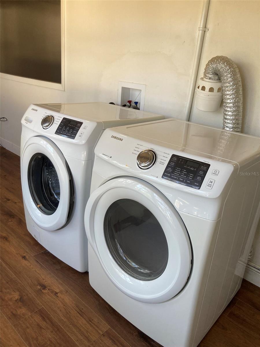 FIVE TOWNS OF ST PETE - Residential