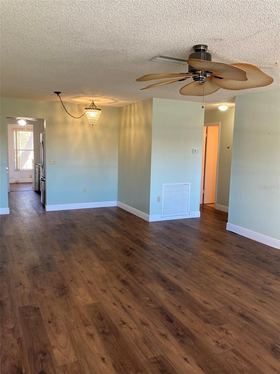 FIVE TOWNS OF ST PETE - Residential