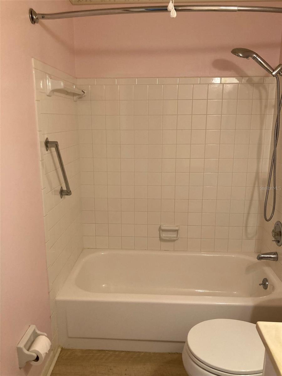 FIVE TOWNS OF ST PETE - Residential