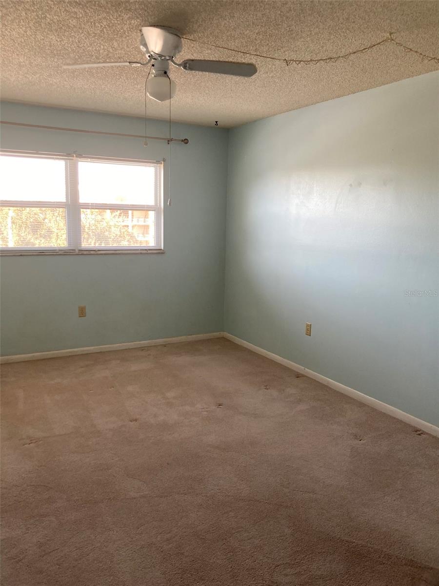 FIVE TOWNS OF ST PETE - Residential