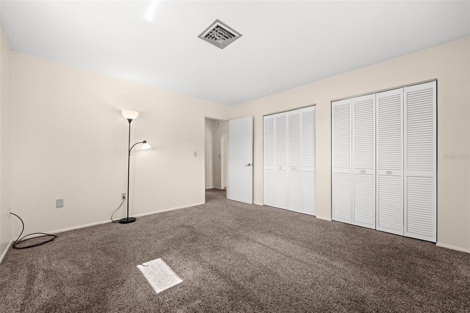 SOUTH VENICE UNIT 32 - Residential