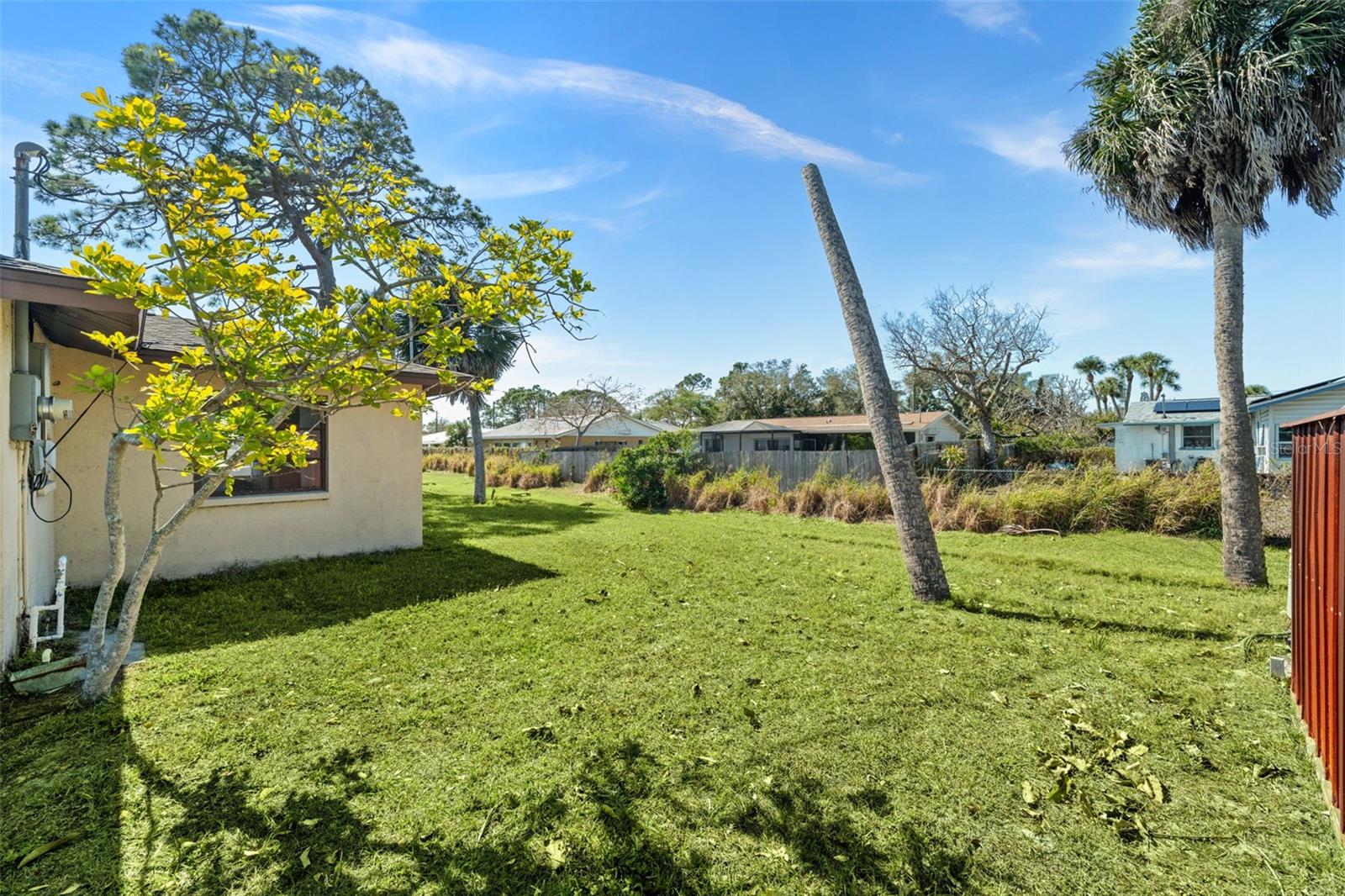 SOUTH VENICE UNIT 32 - Residential