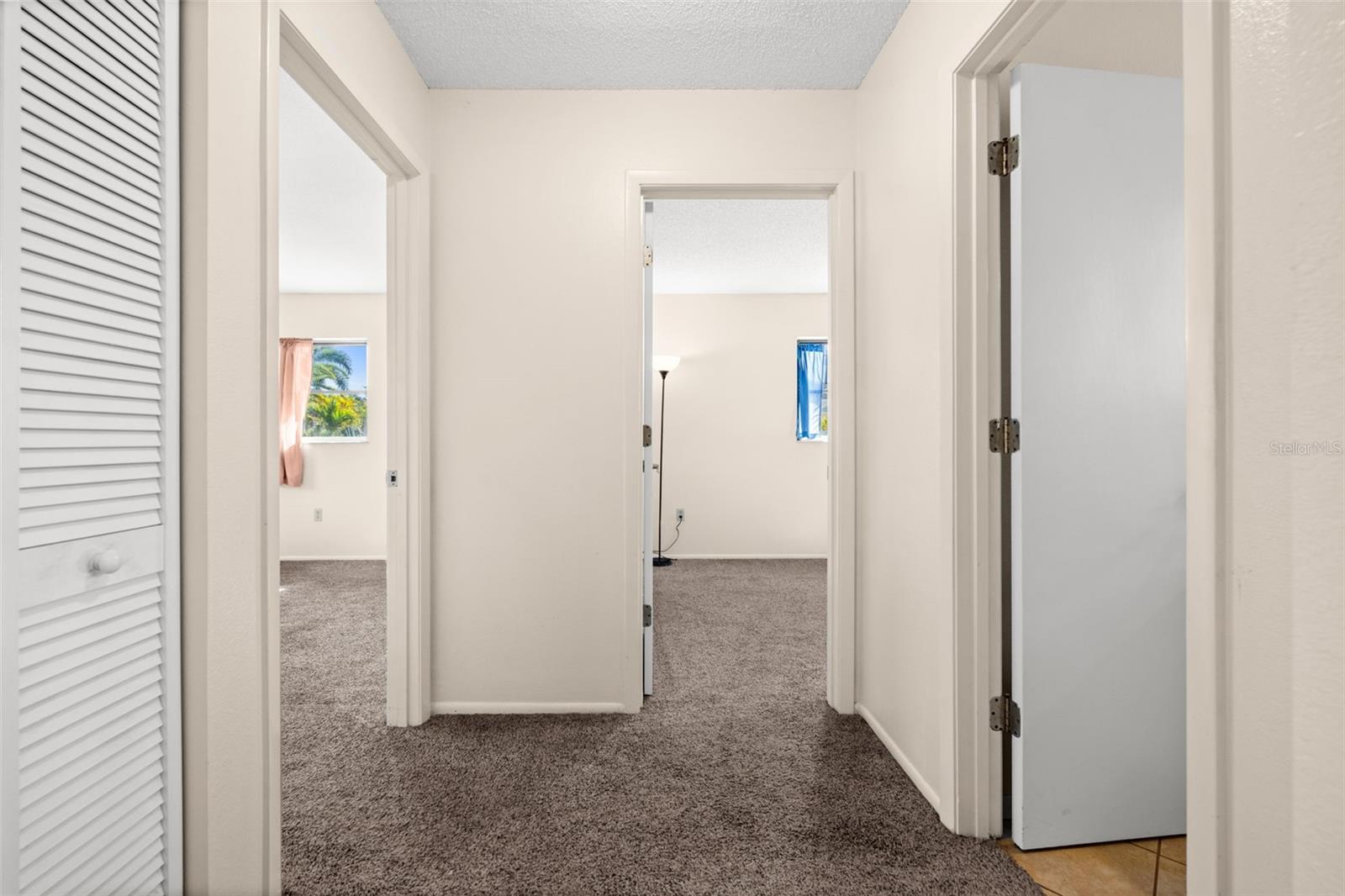 SOUTH VENICE UNIT 32 - Residential