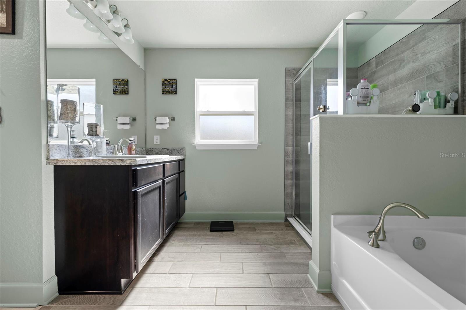 ROYAL HIGHLANDS UNIT 6 - Residential