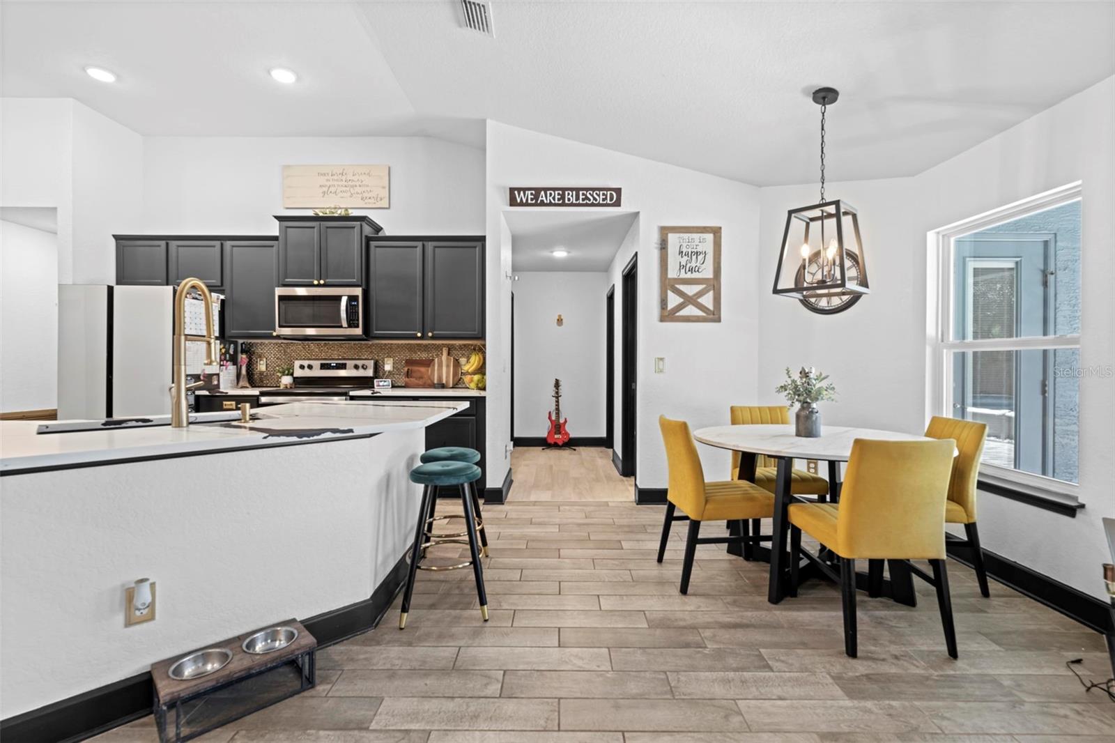 ROYAL HIGHLANDS UNIT 6 - Residential