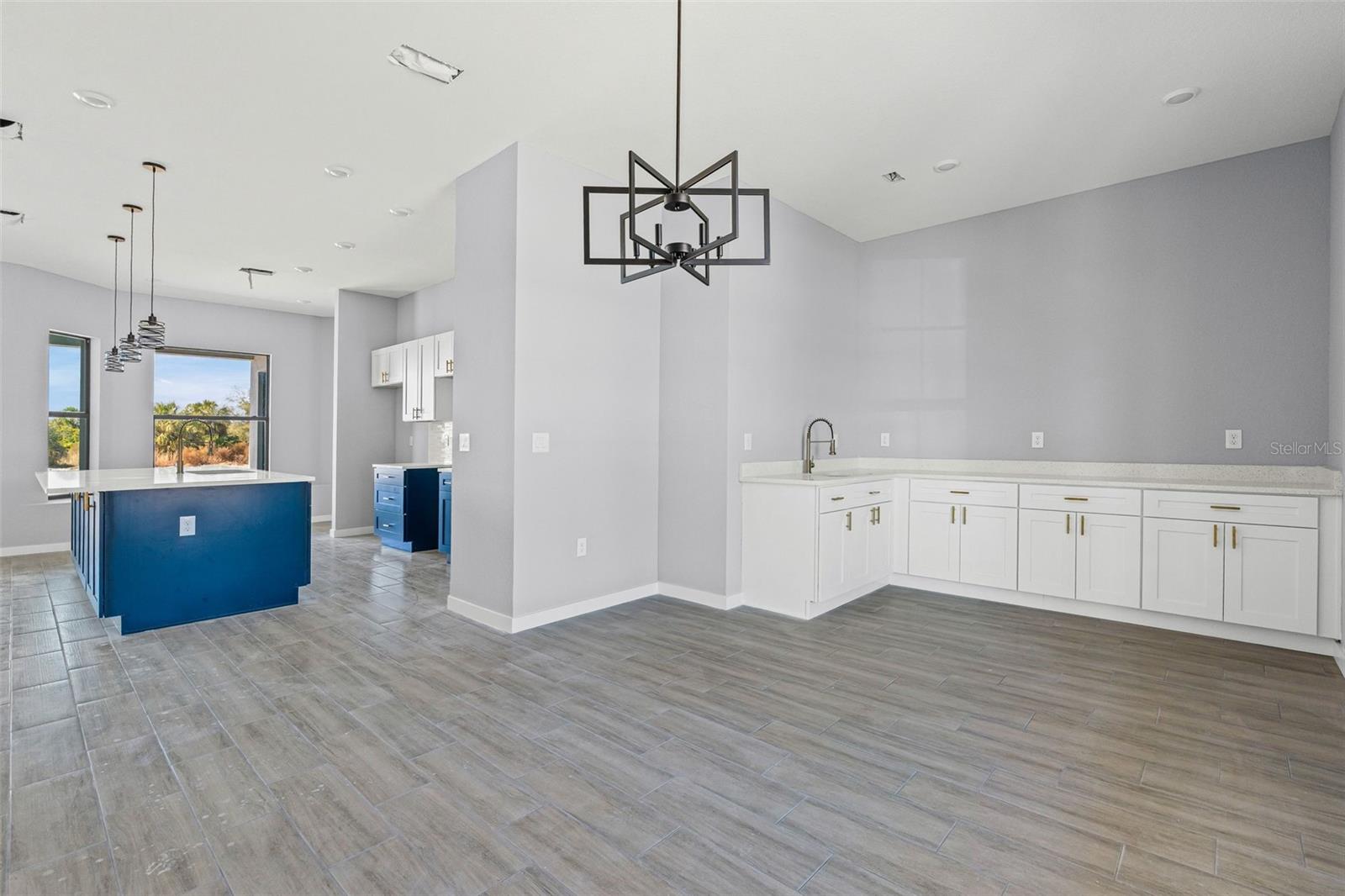 CHARLOTTE RANCHETTES - Residential