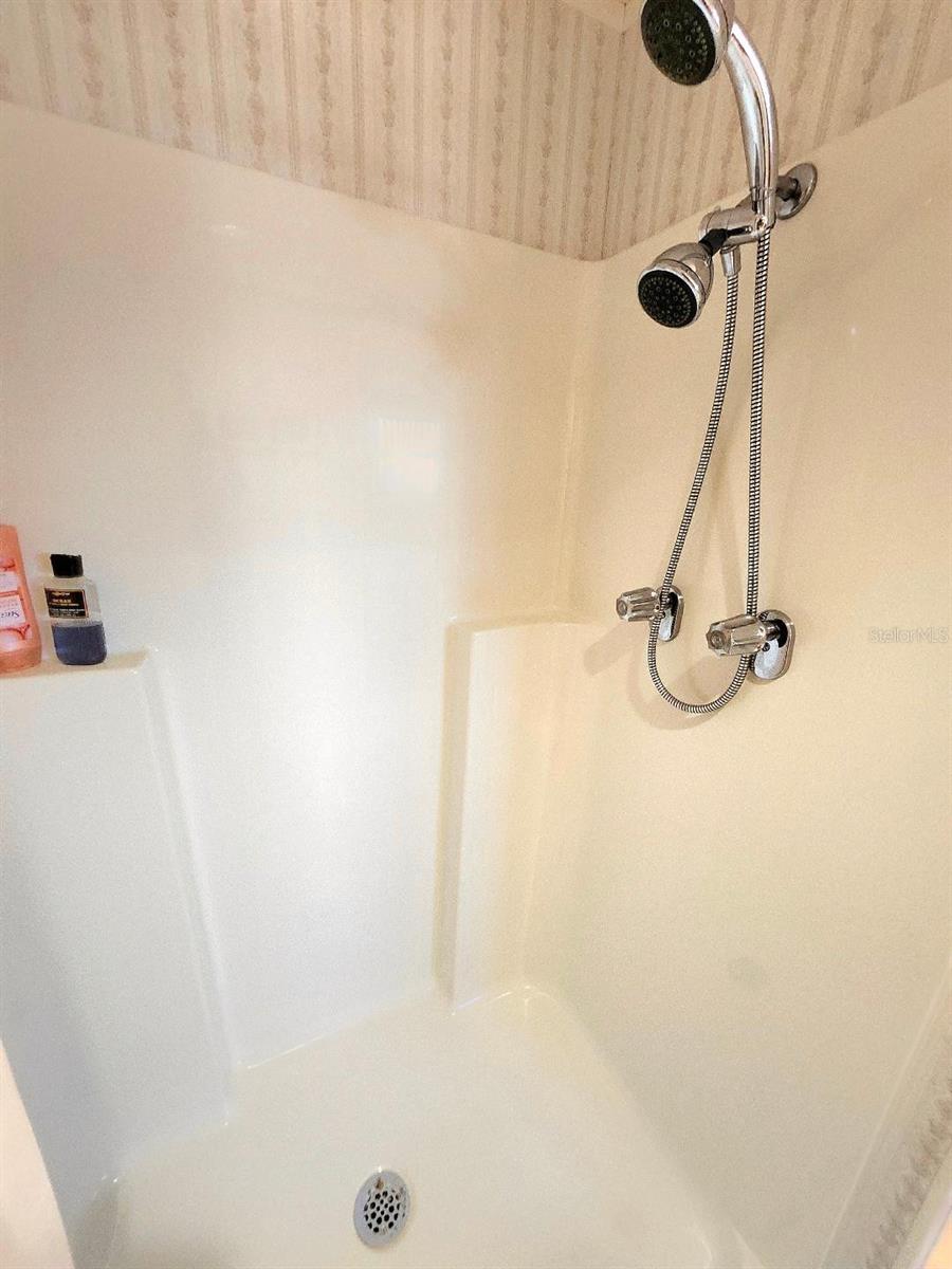 TRAILER ESTATES - Residential