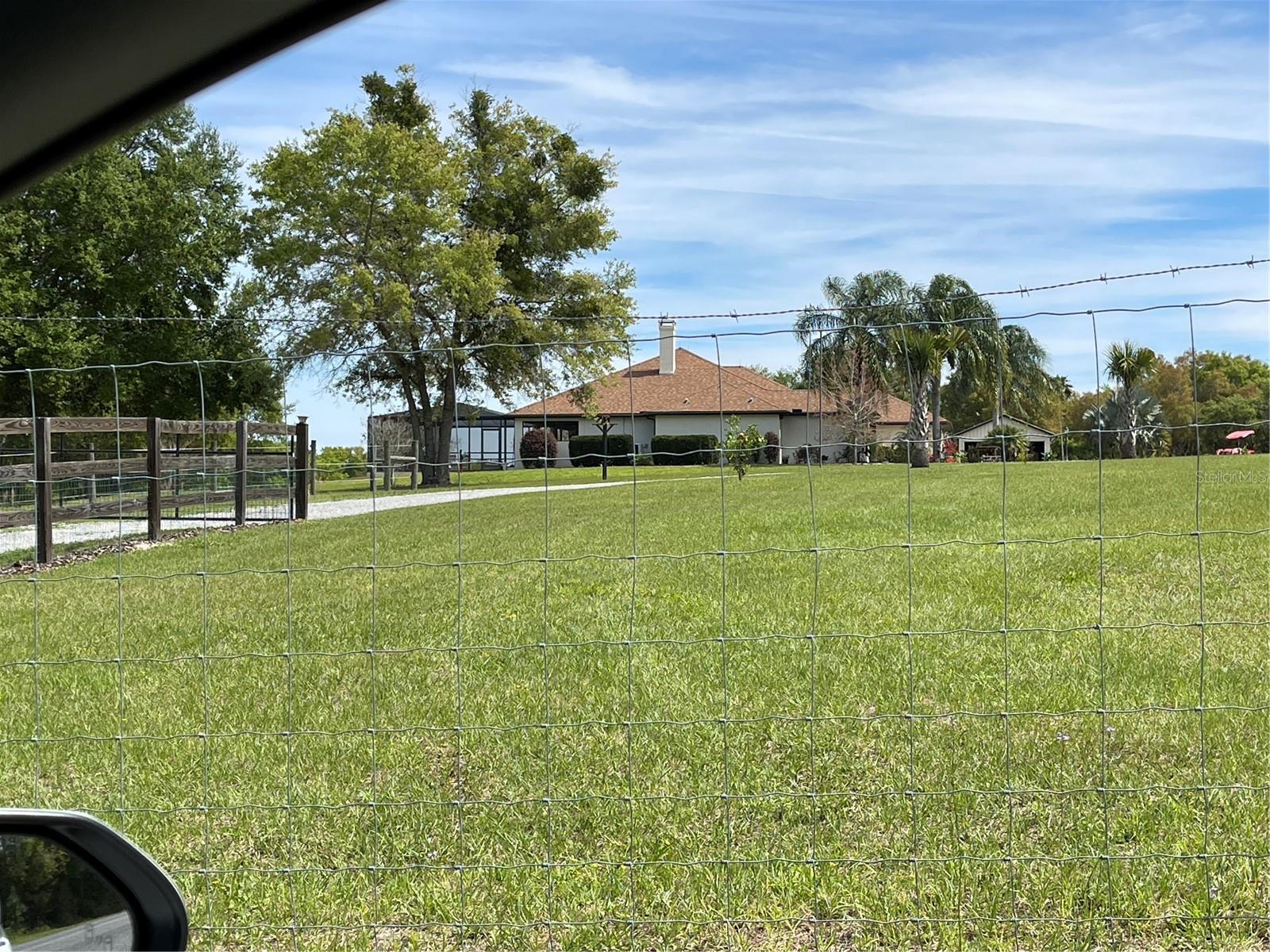 KING GROVE - Residential
