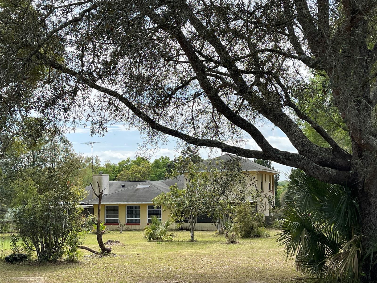 KING GROVE - Residential