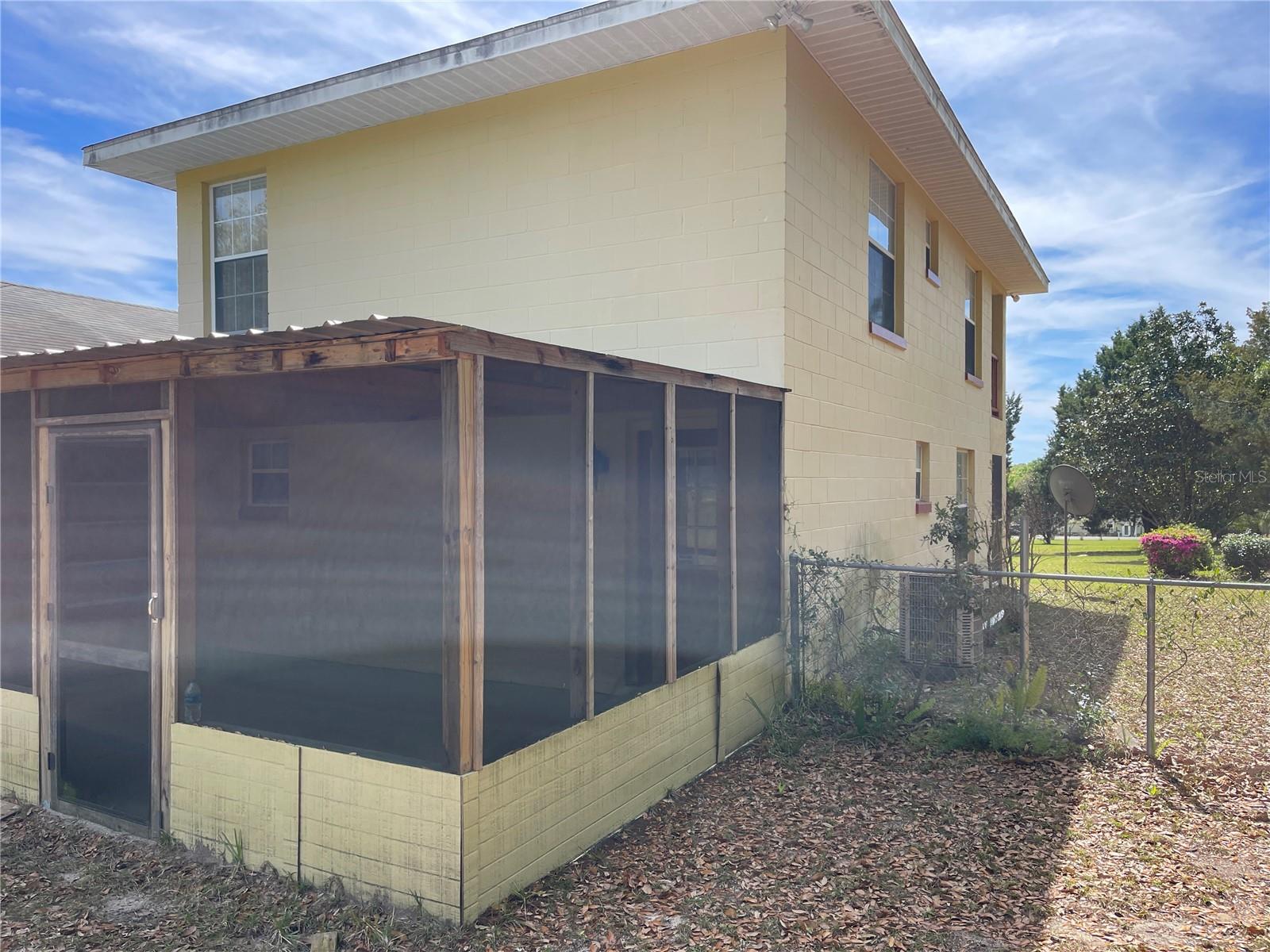 KING GROVE - Residential