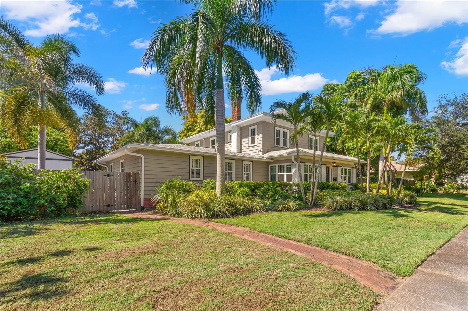 LEBERTS - Residential