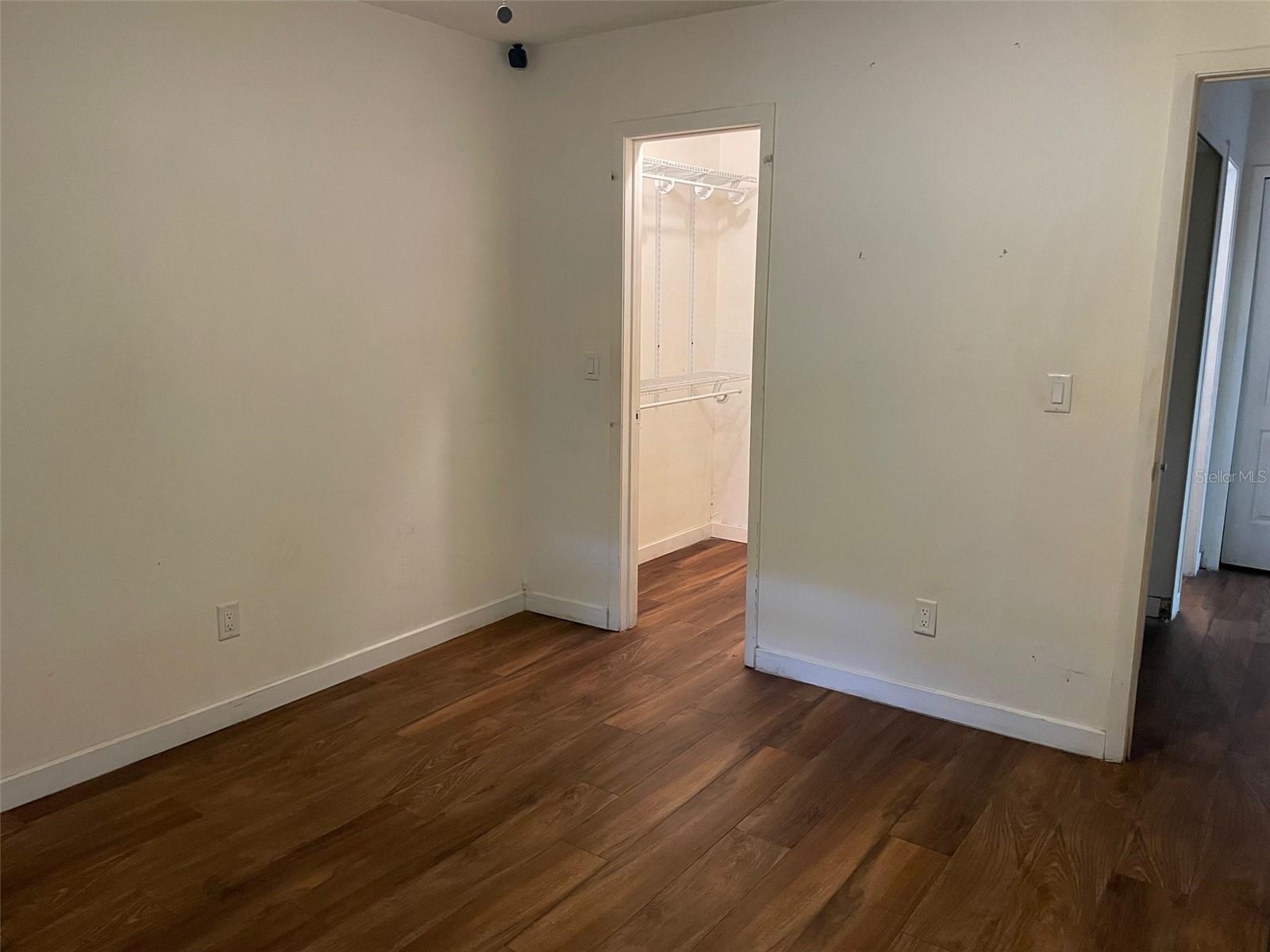 LOWELL VILLAGE - Residential