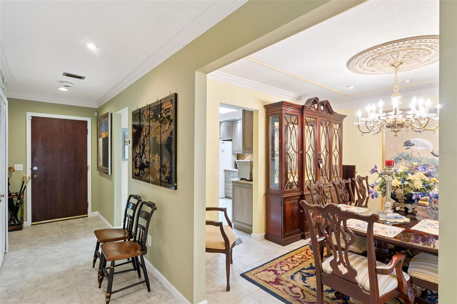 LAKE VILLAS CONDO - Residential