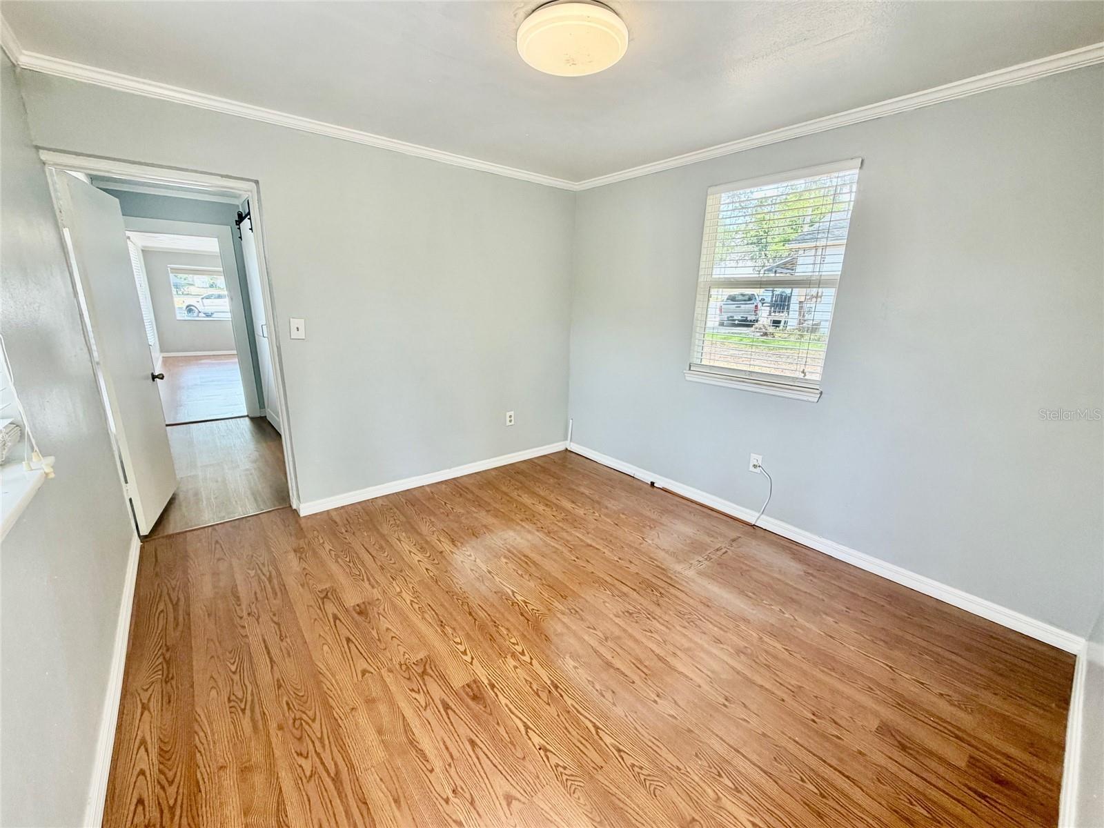 SAXONS ADD TO BROOKSVILLE - Commercial Lease