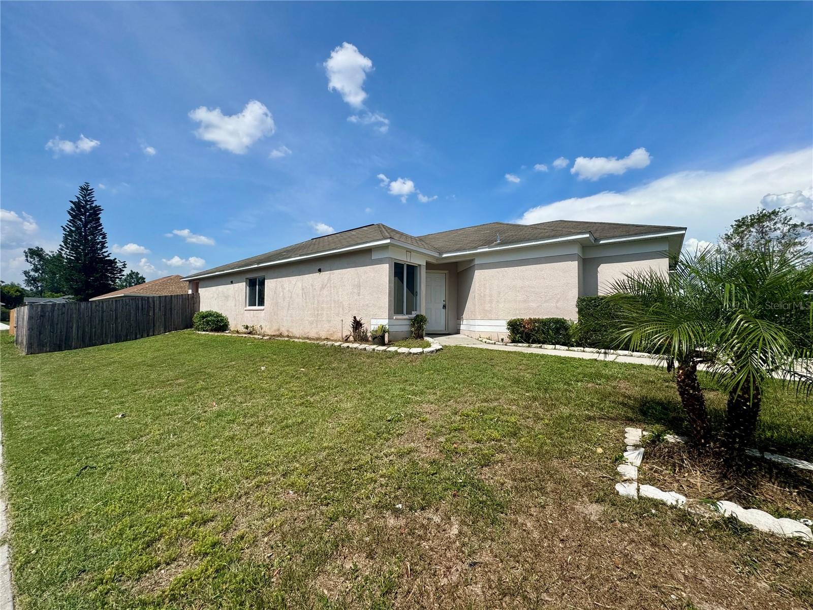 COUNTRY HILLS EAST UNIT FOUR - Residential Lease