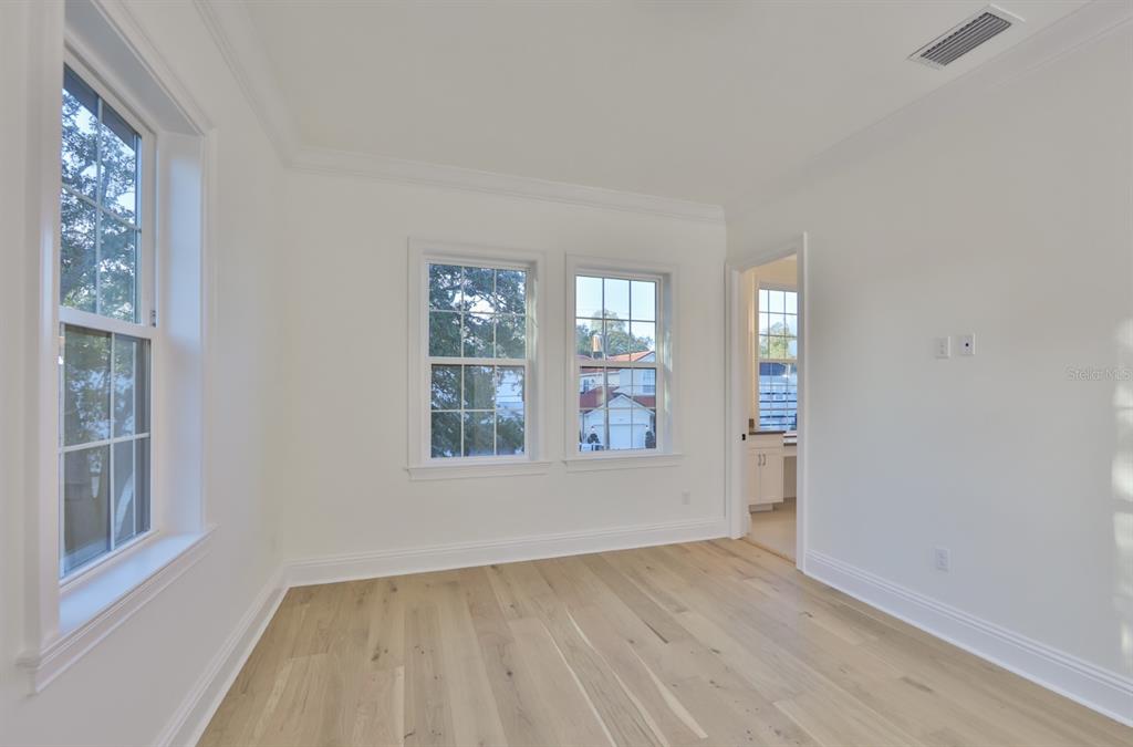 PICADILLY - Residential