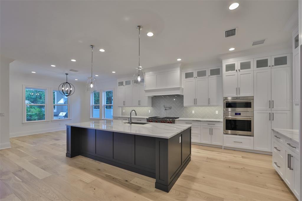 PICADILLY - Residential