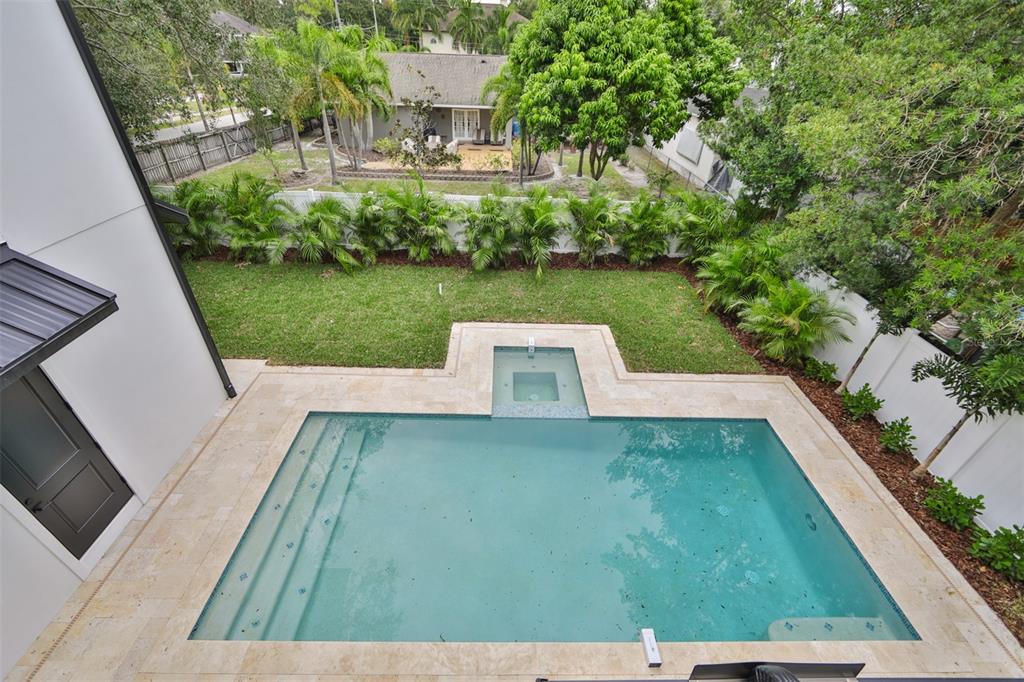 PICADILLY - Residential