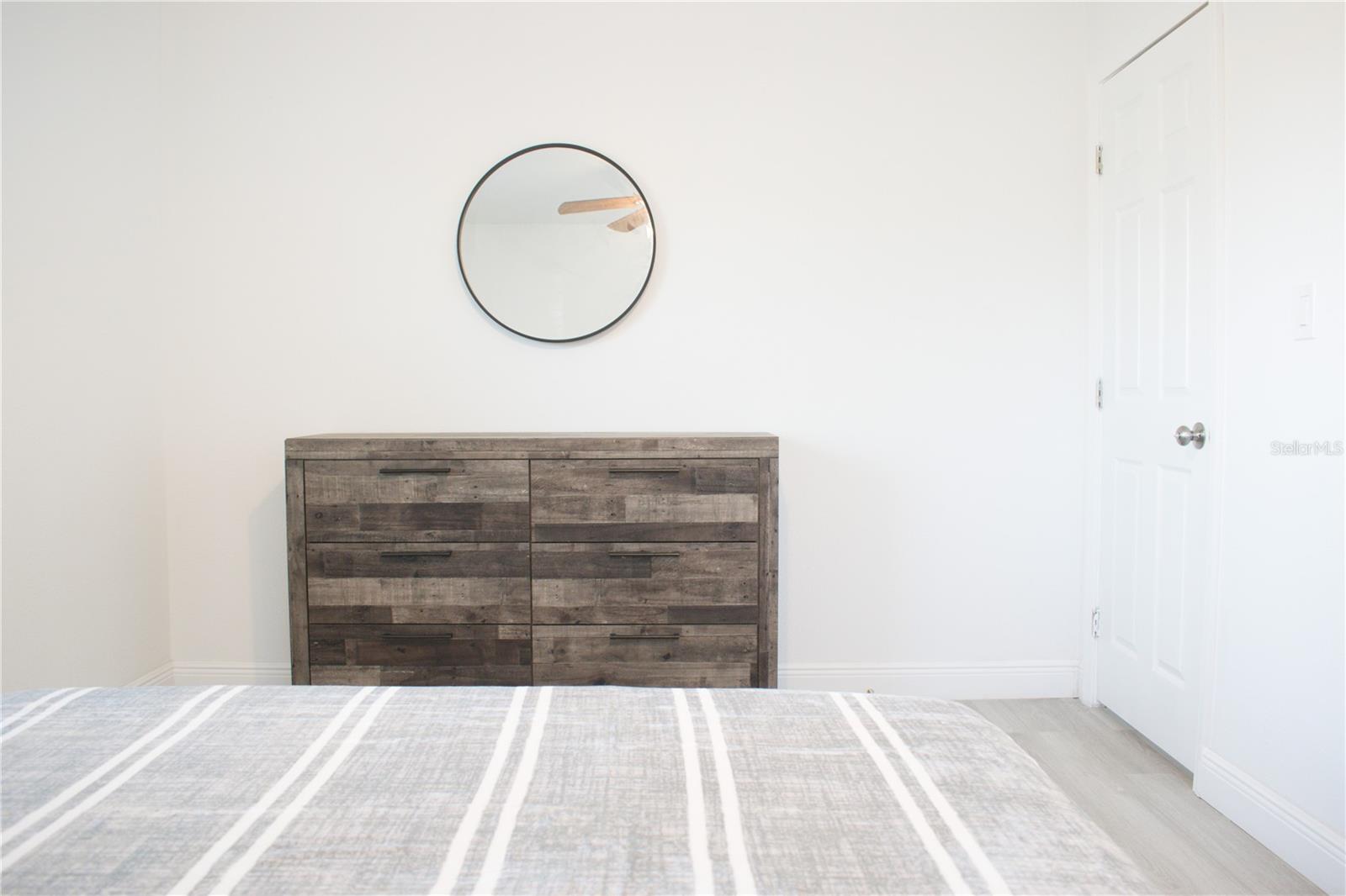 SALINAS EUCLID PARK SUB - Residential Lease