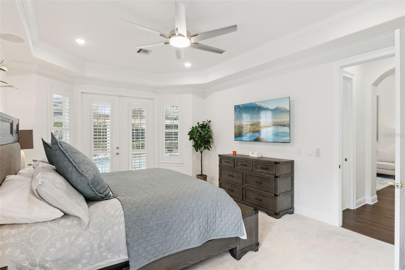 KEENES POINTE - Residential