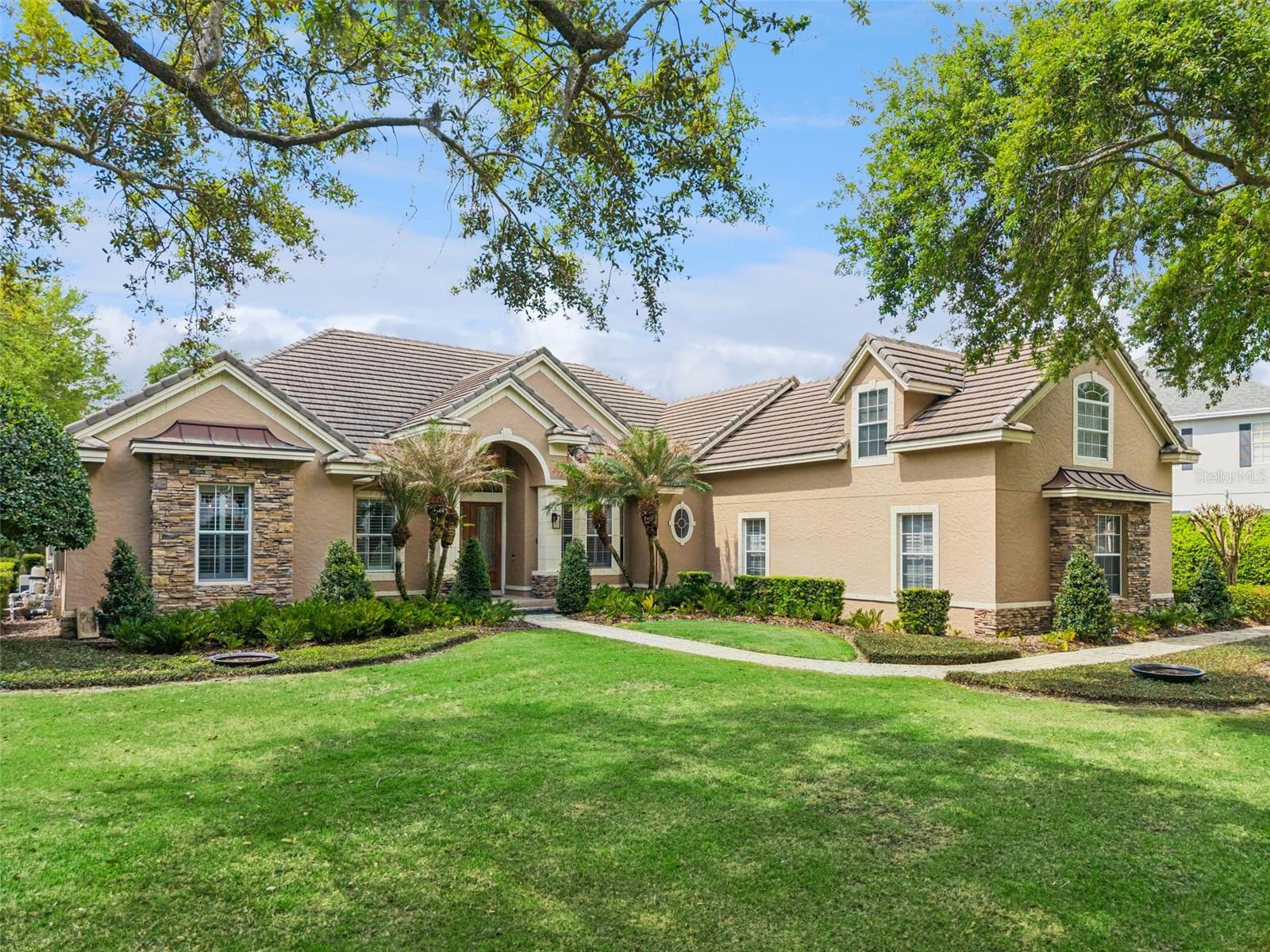 KEENES POINTE - Residential