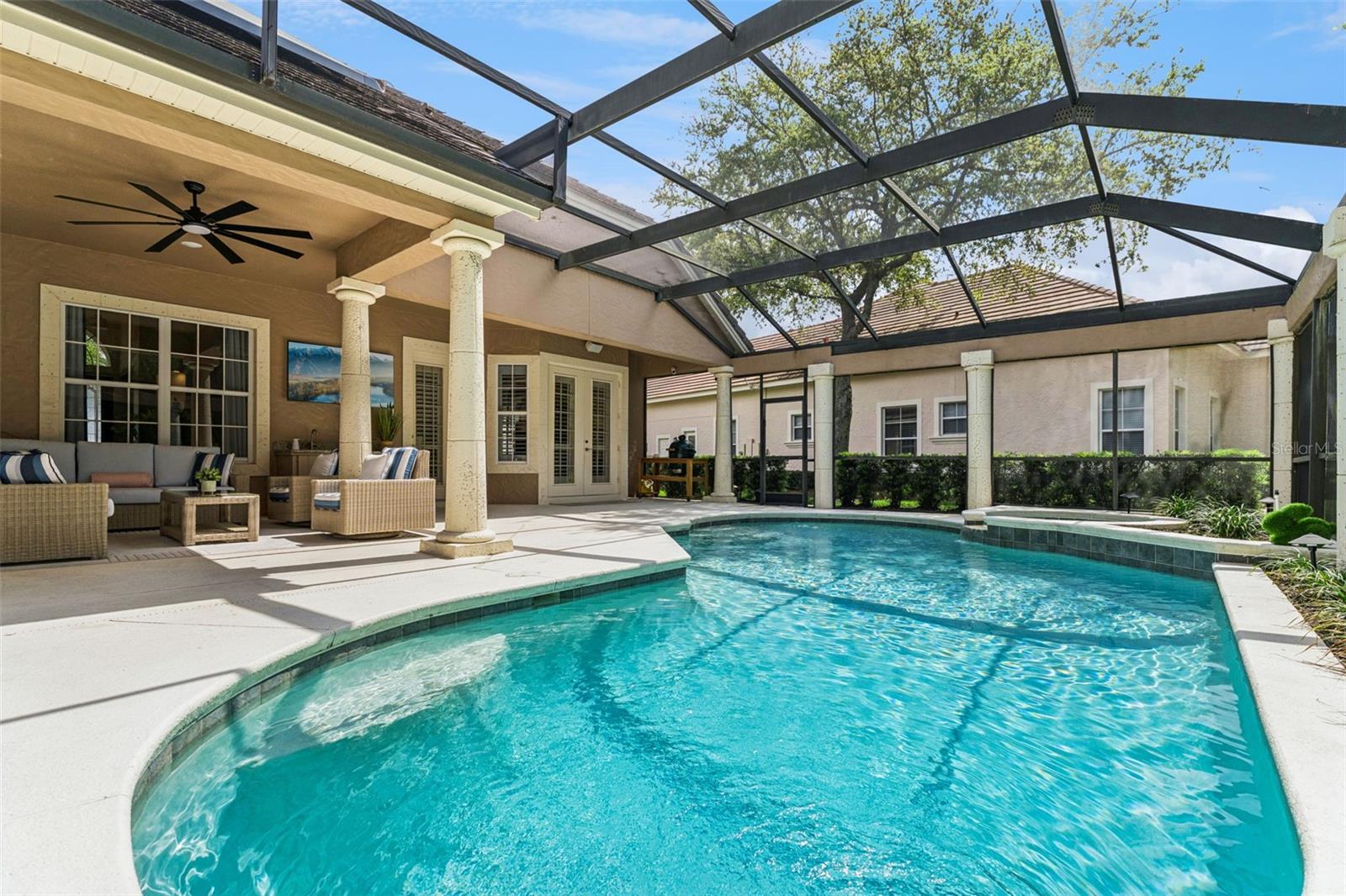 KEENES POINTE - Residential