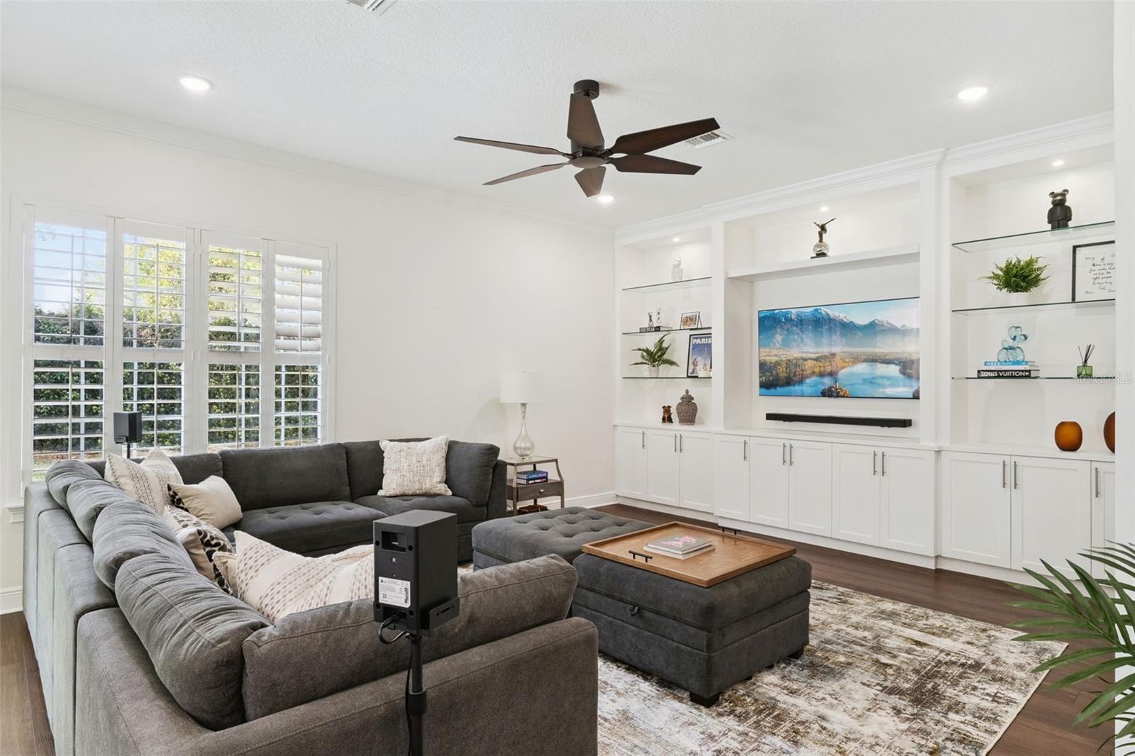 KEENES POINTE - Residential