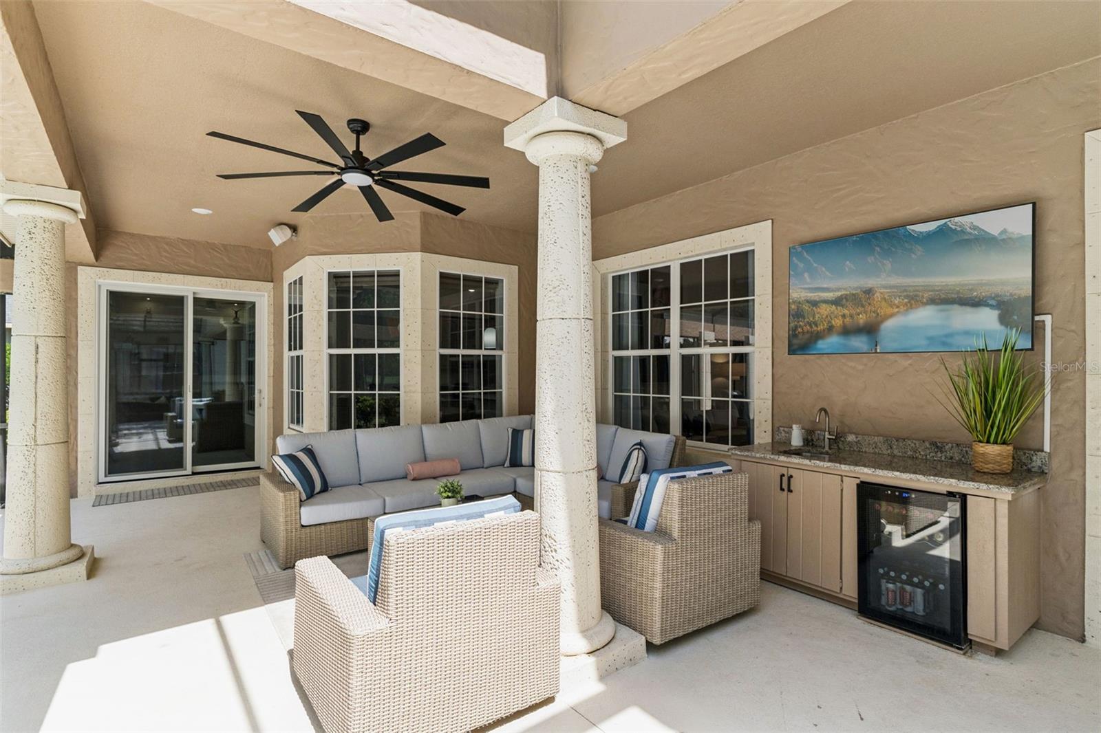 KEENES POINTE - Residential