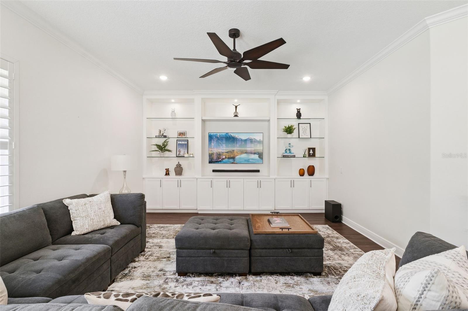 KEENES POINTE - Residential