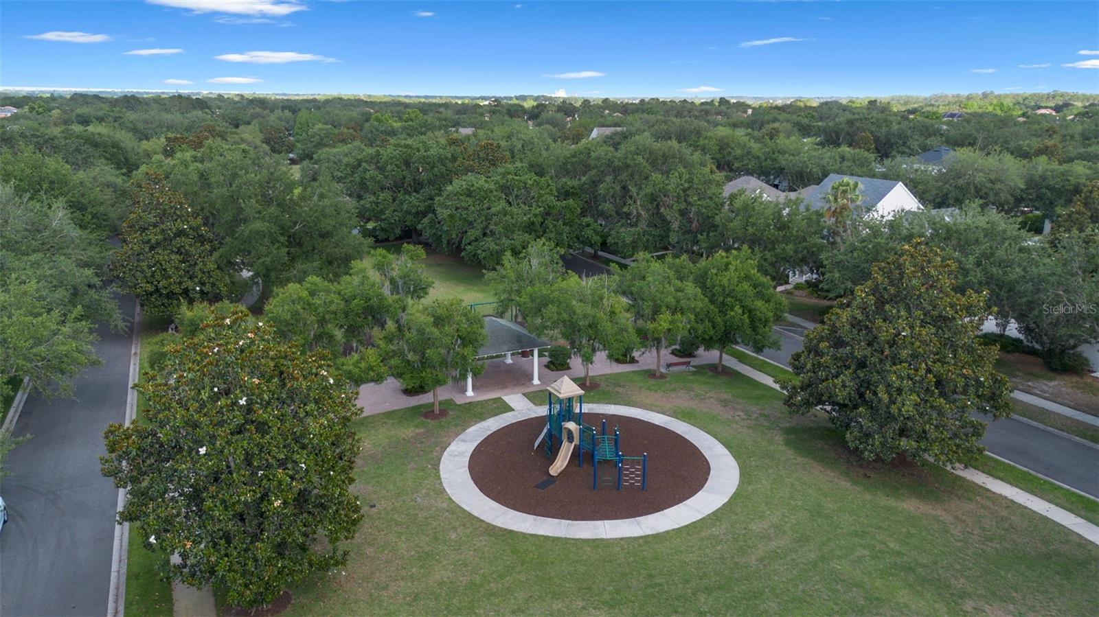 KEENES POINTE - Residential