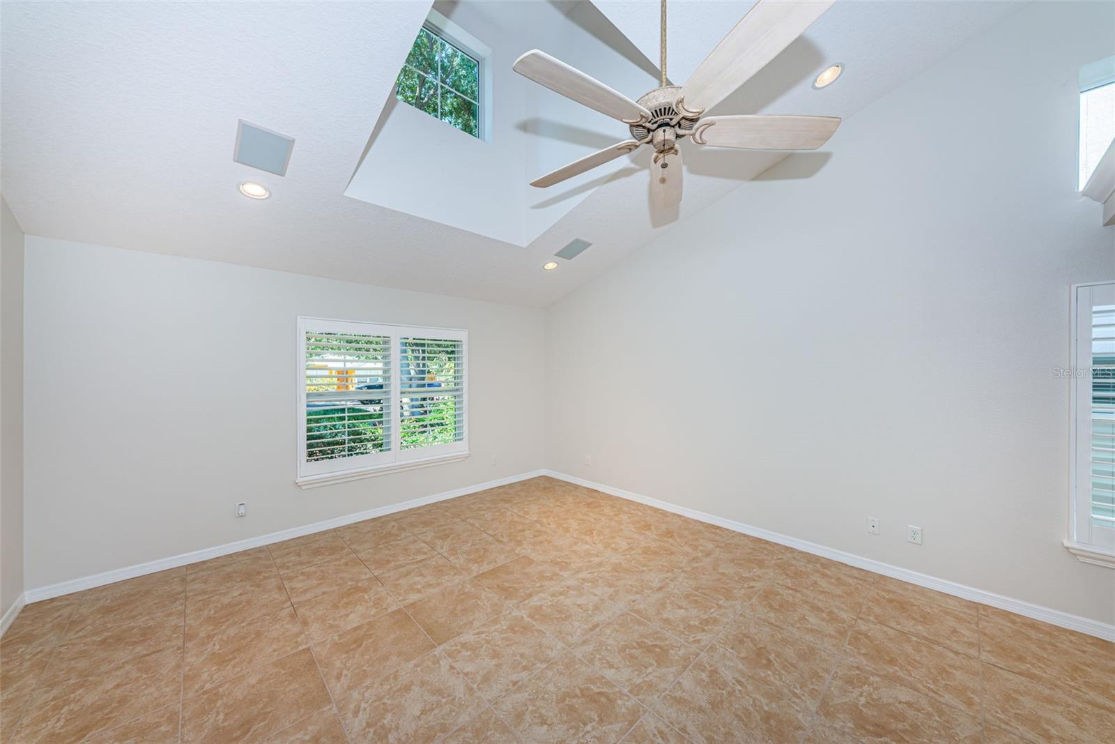 MOUNT WASHINGTON 1ST SEC - Residential