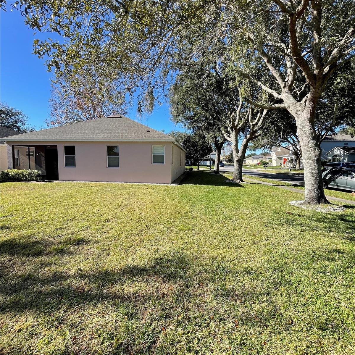 NORTHSHORE/LK HART PRCL 07-PH 02 - Residential Lease