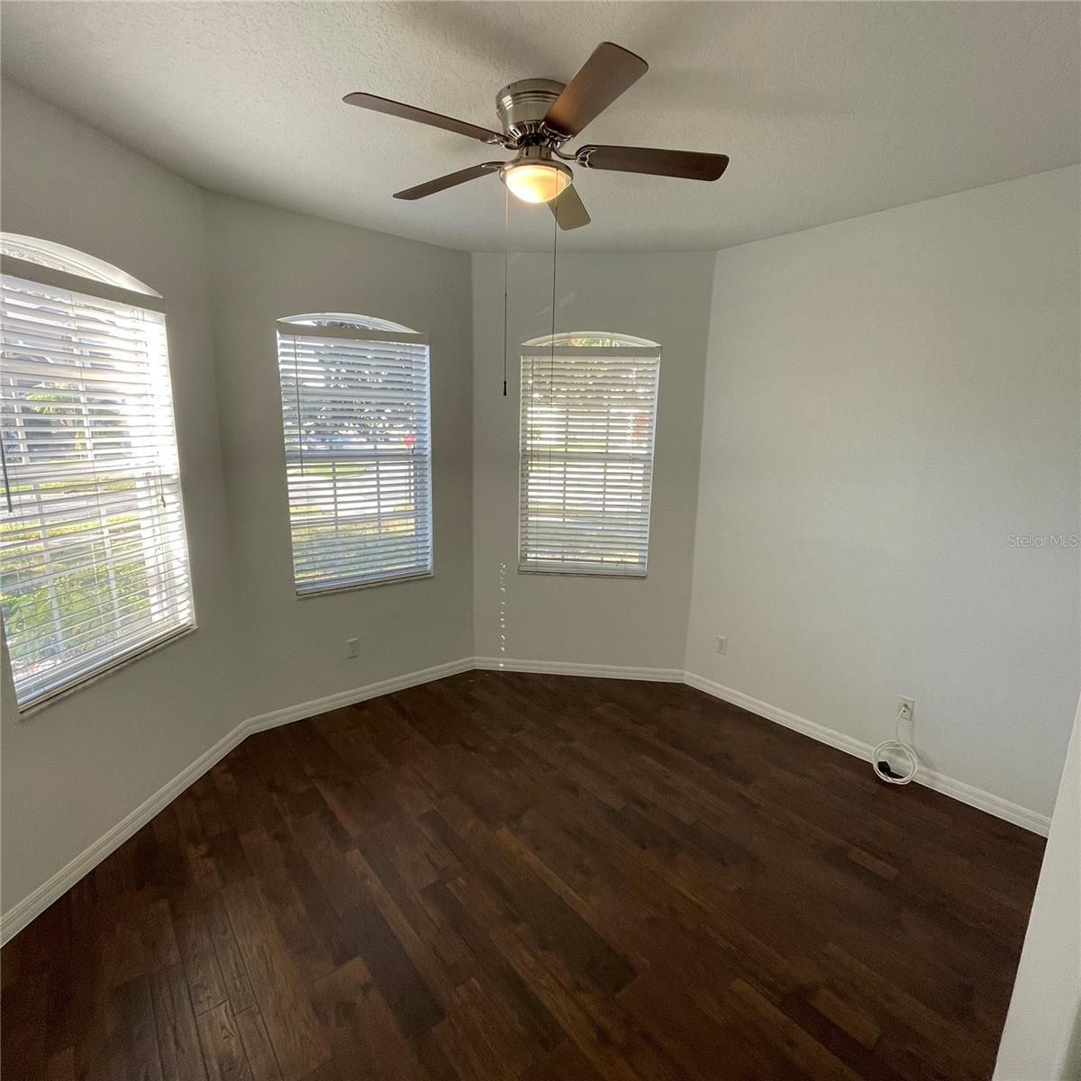 NORTHSHORE/LK HART PRCL 07-PH 02 - Residential Lease