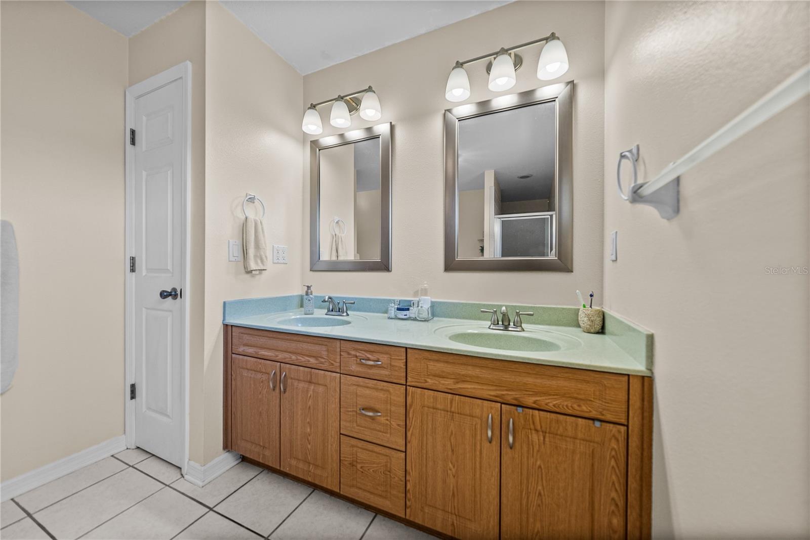 CENTENNIAL ESTATES - Residential