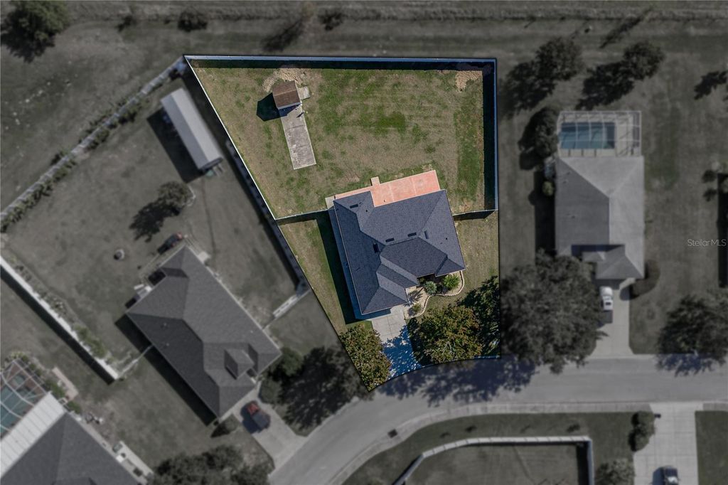 Photo of 10136 Dusty Hill Loop, Dade City, FL 33525 (MLS # TB8446810)