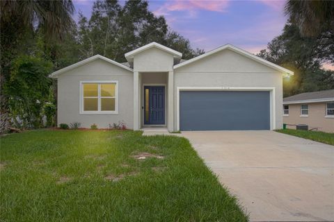 Photo of 1214 S Thompson Avenue, Deland, FL 32720 (MLS # V4945014) Photo of 1214 S Thompson Avenue, Deland, FL 32720 (MLS # V4945014)