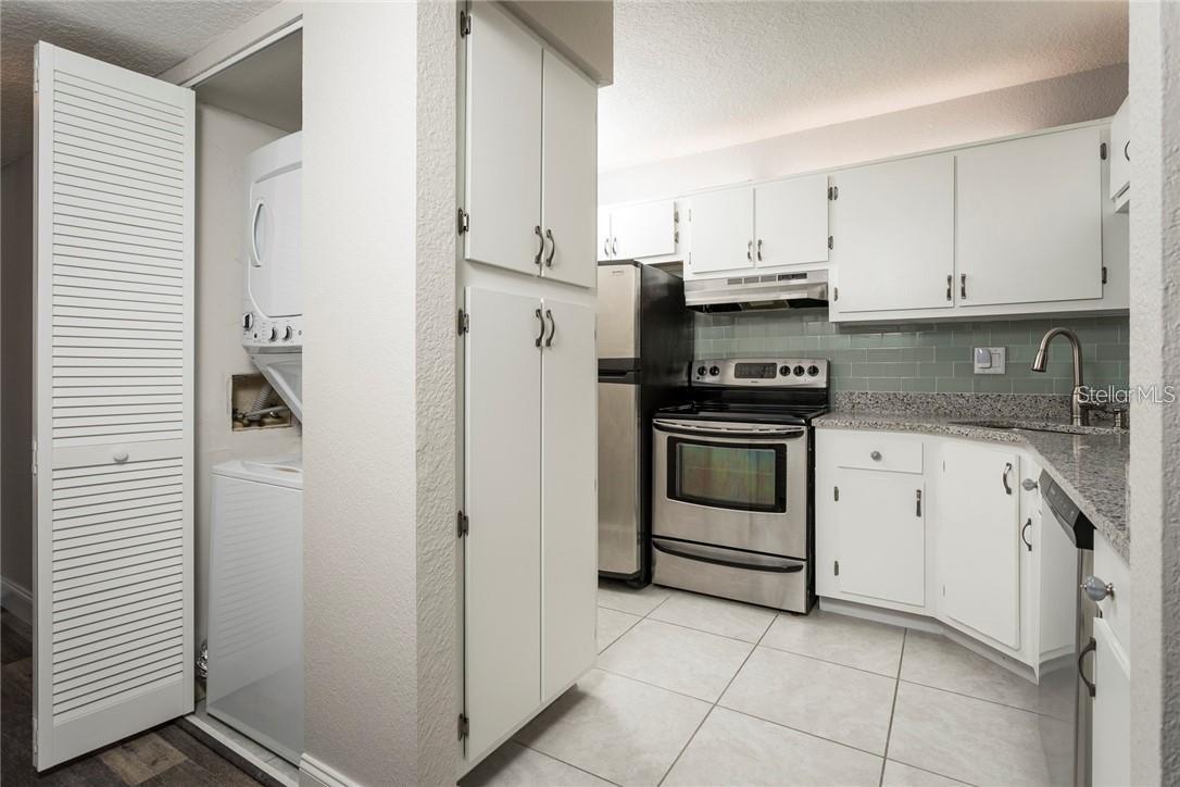 CLUB AT ORLANDO PH 08 - Residential Lease