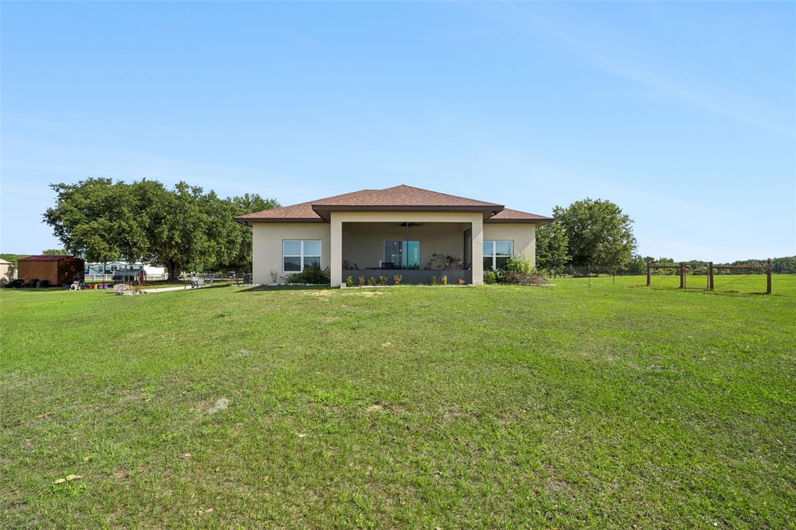 BLUE SPRING LAKE SUB - Residential