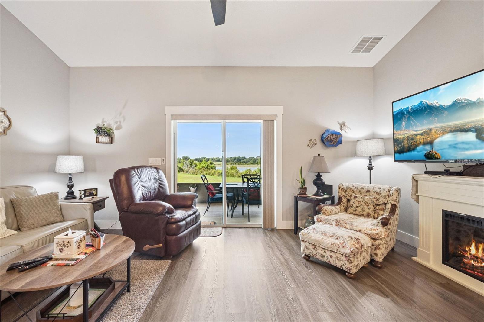BLUE SPRING LAKE SUB - Residential