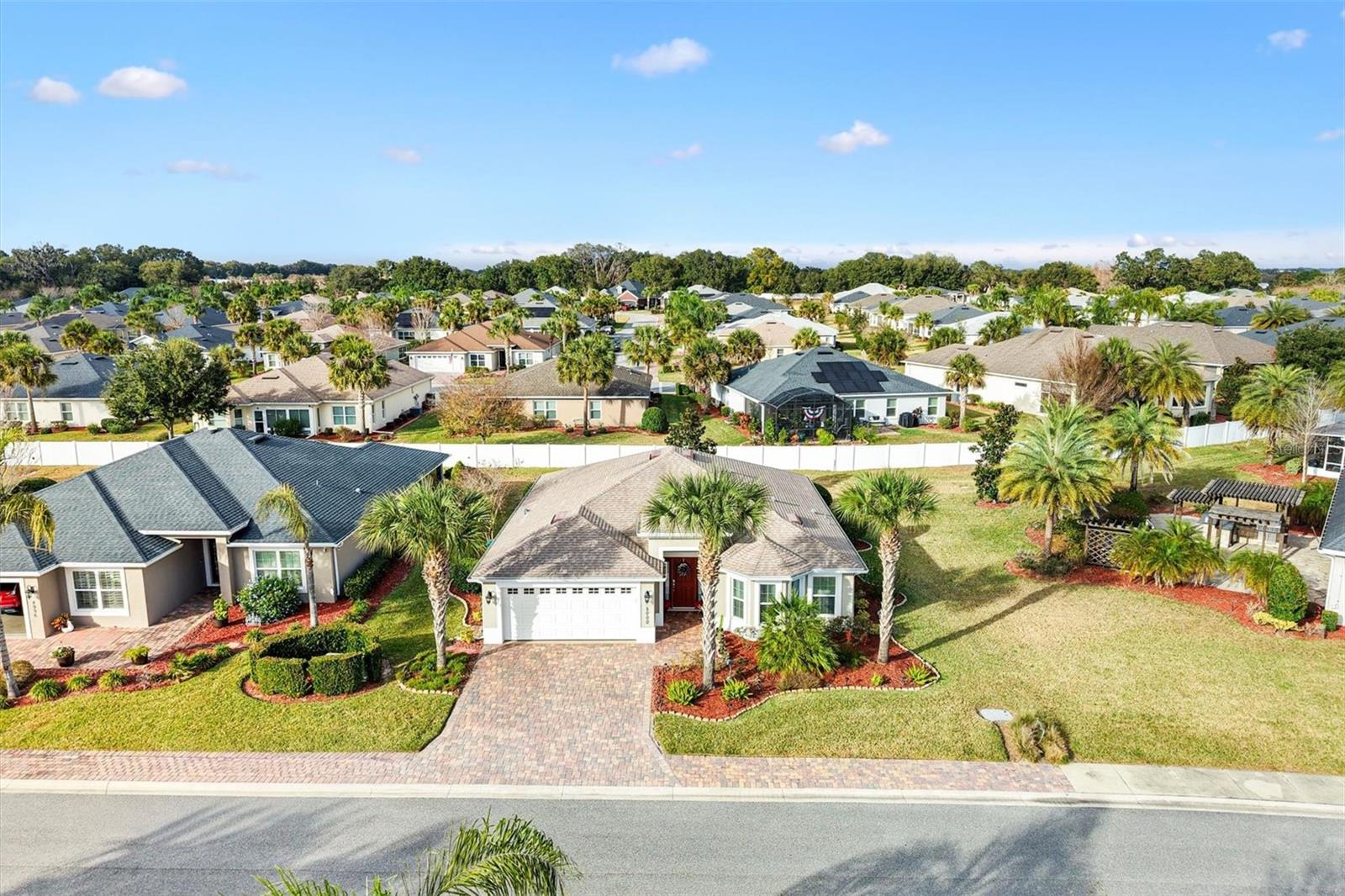 ENCLAVE/LAKESIDE LNDGS - Residential