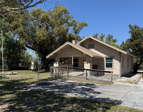 6819 MASSACHUSETTS AVENUE NEW PORT RICHEY FL 34653