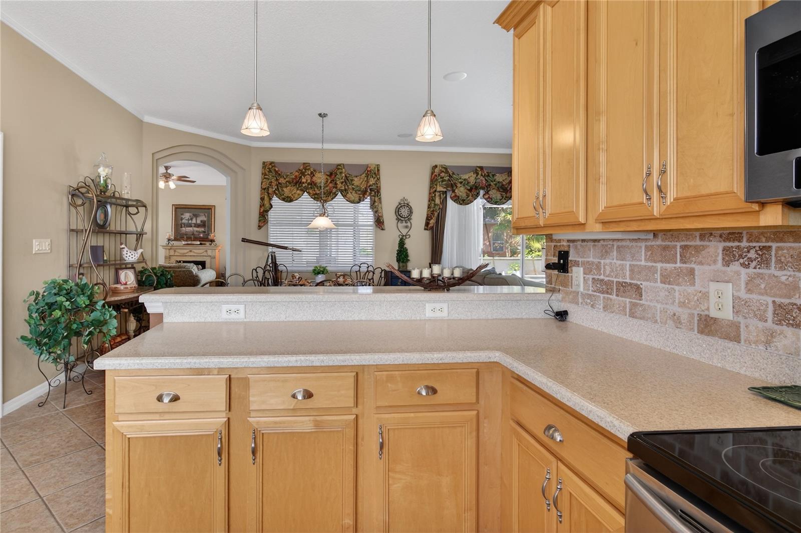 PLANTATION AT LEESBURG CHANTICLEER VILLAGE L - Residential