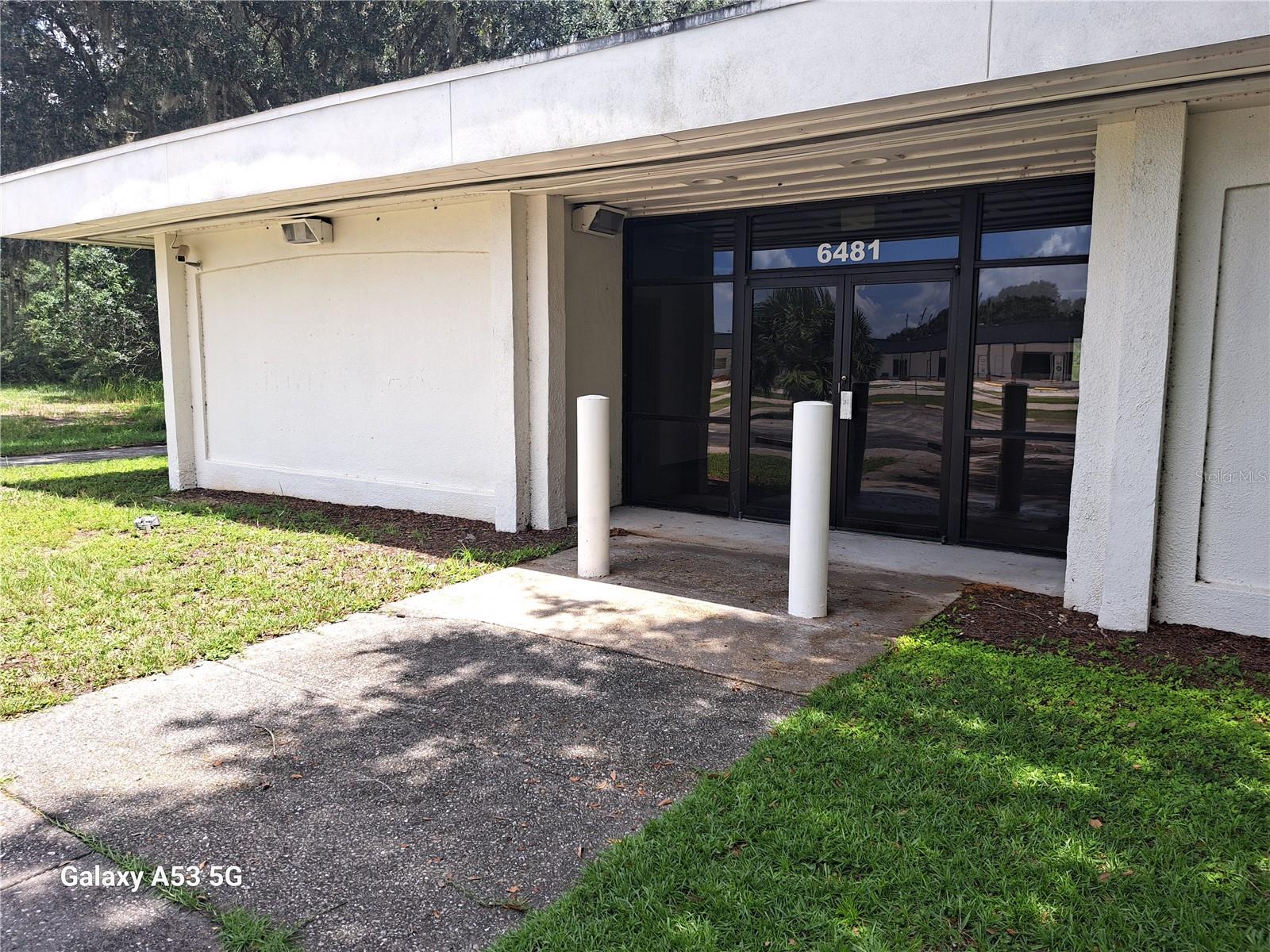 Stand alone high potential high visibility commercial building for business such as Bank Branch, Gaming facility, Builders Office/showroom etc.
This building was Citizen Bank branch. The building has drive through and inside there are 5 offices with a lounge and a kitchen and area for employees break. 2 baths and storage room. Enter to a large hall with offices on both sides.
There is a newly renovated shopping center with upcoming Sports Bar, restaurant and other high traffic businesses directly across from this building. There are huge numbers of residents in the adjacent Golf community with recreation and 18 hole high traffic golf course.
Plenty of front parking
