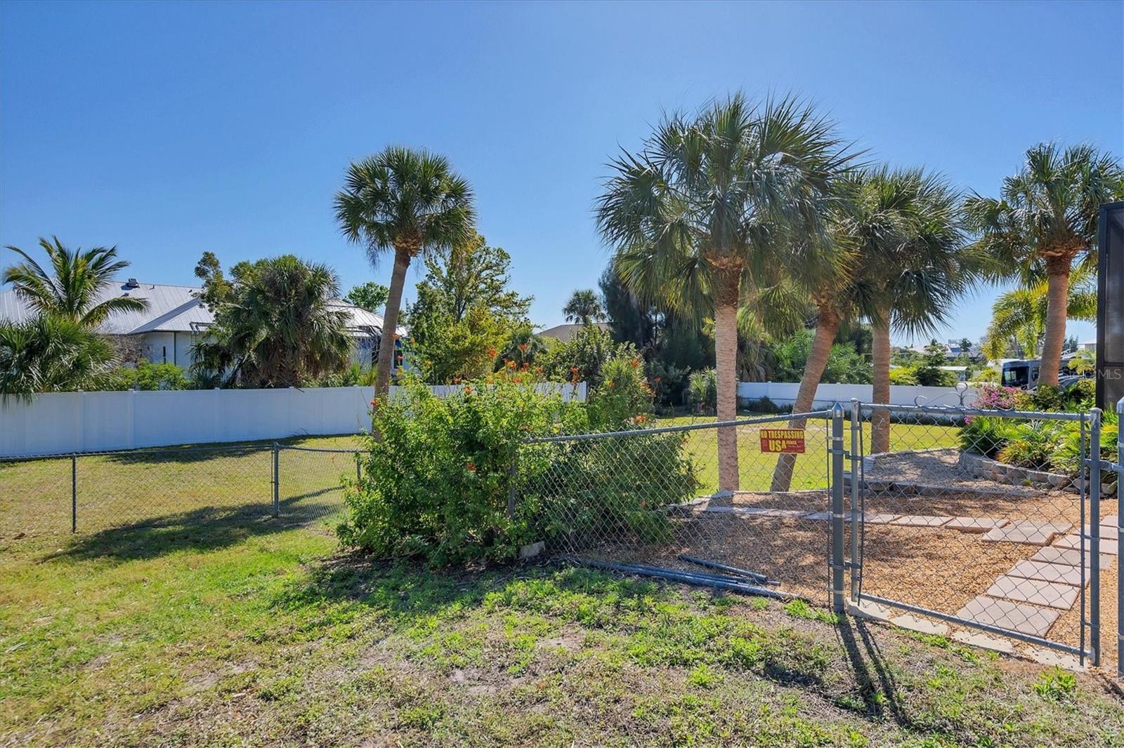 CAPE HAZE - Residential