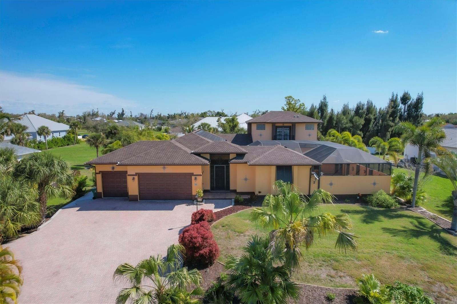 CAPE HAZE - Residential