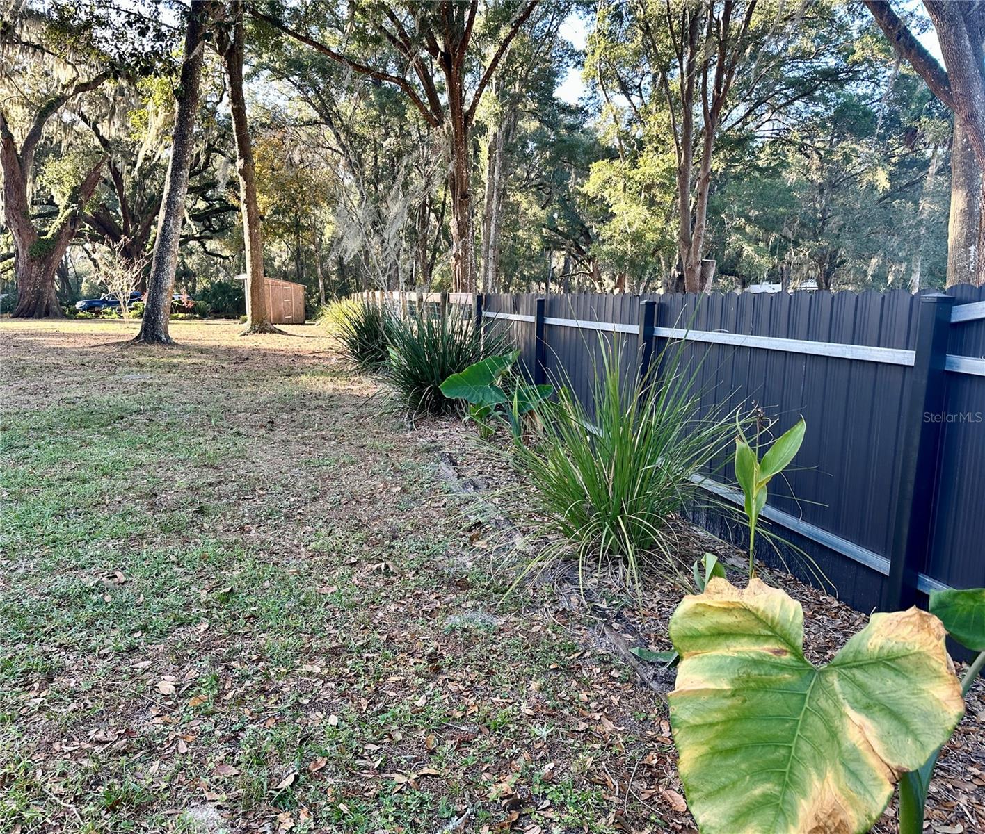 MEADOWBROOK RANCHES - Residential