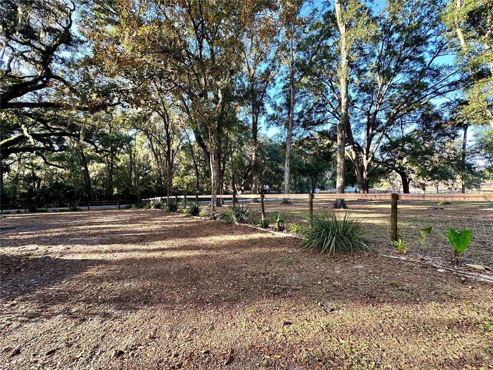 MEADOWBROOK RANCHES - Residential