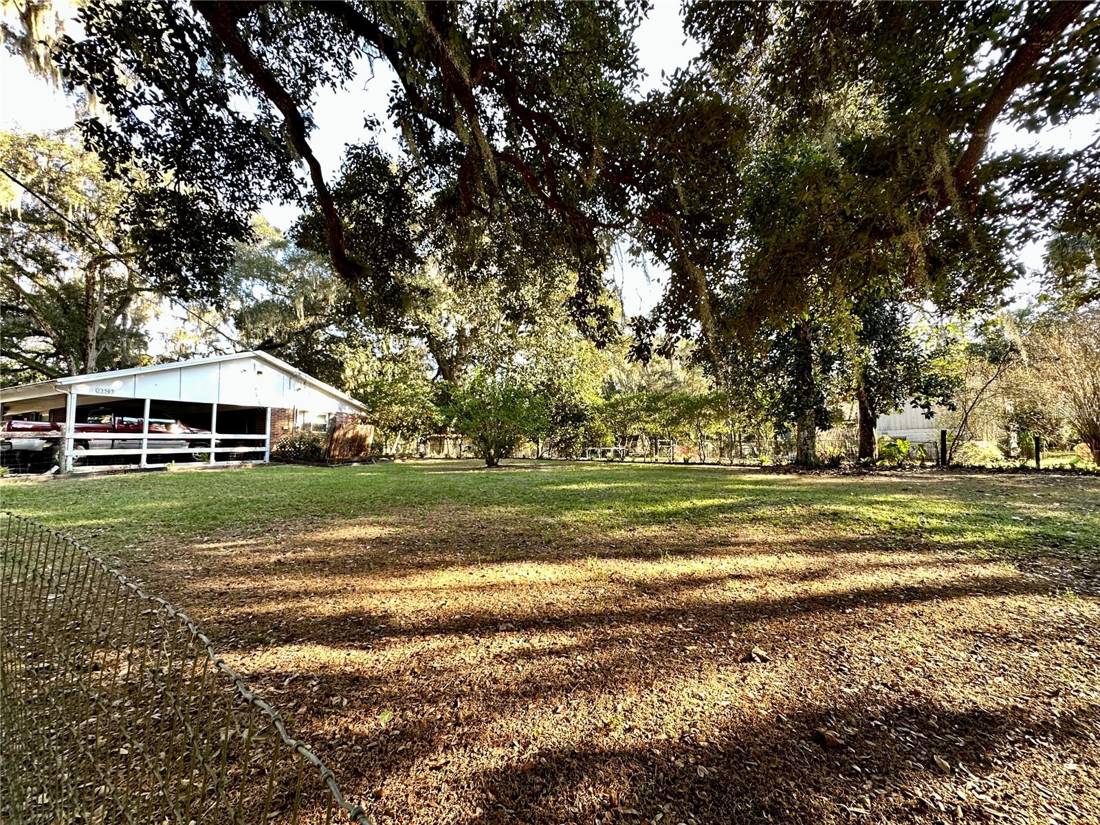 MEADOWBROOK RANCHES - Residential