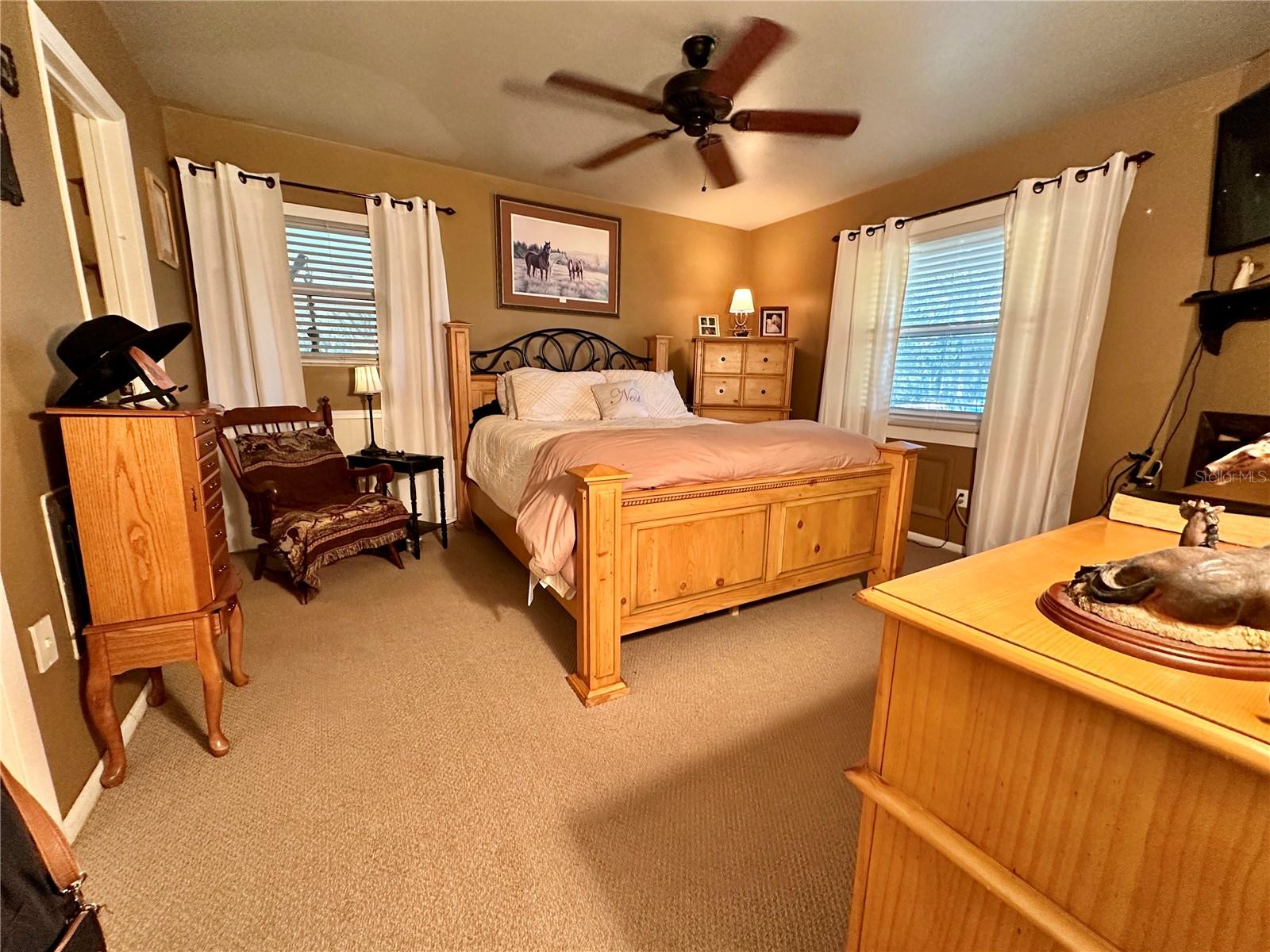 MEADOWBROOK RANCHES - Residential